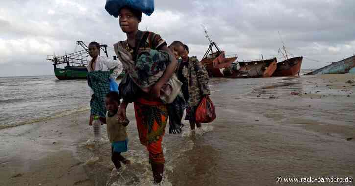 Fast 100 Tote nach Schiffsunglück in Mosambik