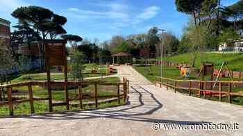 Via Anagni, un'area giochi e spazi fitness: dove doveva nascere un parcheggio inaugura un'area verde