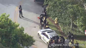 Heavy police presence as warrant served in Pembroke Pines neighborhood