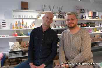 Interieurwinkel Hajp viert tienjarig jubileum, al is dat lang niet het mooiste nieuws voor zaakvoerders Kristof en Jürgen: “We hebben elkaar helemaal gevonden”