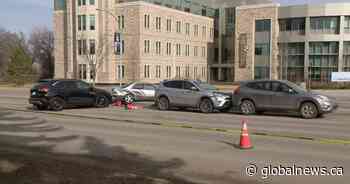 Car pile-up on University of Saskatchewan campus closes College Drive