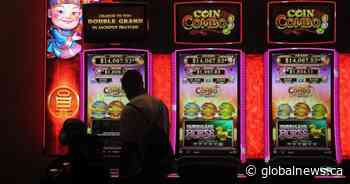 3 children left in car outside Ontario casino, mothers charged: Durham police