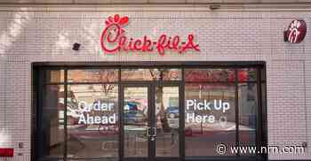 Chick-fil-A is once again named teens’ favorite restaurant