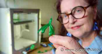 Dit is waarom Wilma een clitoris in haar oor draagt, en waarom iedereen dat zou moeten doen