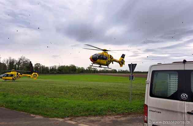 FW Lüchow-Dannenberg: +++ PKW kommt von der Straße ab und kollidiert mit Baum +++ Drei Personen werden im Fahrzeug eingeklemmt +++ Großaufgebot von Feuerwehr und Rettungsdienst +++