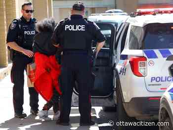 One person arrested at Billings Bridge Shopping Centre