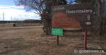 Strathcona County family says Crusaders arena would end century-old farm