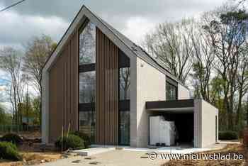 Binnenkijken in een gloednieuwe villa van 1 miljoen euro: “Wie dit koopt, weet dat hij 50 jaar zonder zorgen zit”