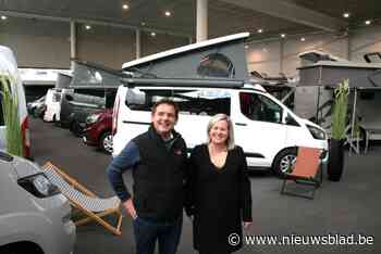Het begon met oma die een speeltentje stikte, nu openen twee familiebedrijven samen nieuwe kampeerwinkel