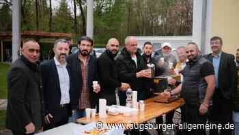700 Muslime starten in Landsberg gemeinsam ins Zuckerfest