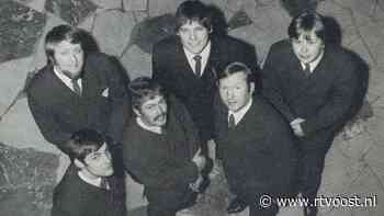 Van The Buffoons naar oudste seksclub van Twente: bassende seksbaas Bob Luiten overleden