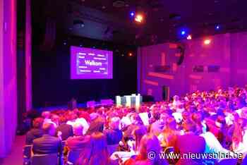 1.200 leerlingen en leerkrachten nemen het tegen elkaar op in de Vlaamse Geschiedenis Olympiade: “We zijn sowieso al winnaars”
