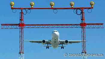 Meals, beverages on some flights could be impacted by potential strike involving Toronto Pearson airport food service workers