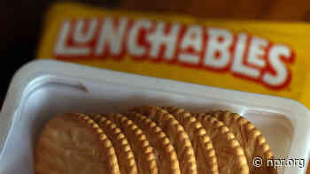 Consumer Reports asks USDA to remove Lunchables from schools' lunch menus