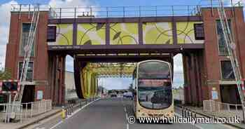 Drypool Bridge in Hull closed to traffic 'until further notice' following inspection