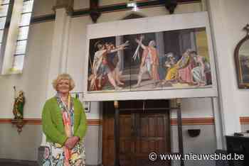 Huisarts Ria herwerkt iconisch schilderij met haar eigen familie in glansrol