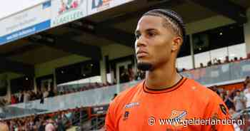 FC Volendam-captain Xavier Mbuyamba kampt met hartritmestoornissen en laat defibrillator plaatsen