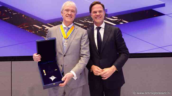 Vertrekkend ASML-topman Wennink krijgt hoge onderscheiding van Rutte