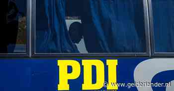 Chileense non (80) laat koffer met dode vriendin achter op straat: ‘Afgesproken om samen te blijven’