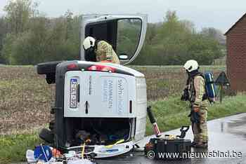 Even vrees voor chloorlek na botsing tussen twee bestelwagens: “We benaderden voertuig bovenwinds”