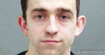 Toronto man poses as cop, sexually assaults minors after buying them drinks: police