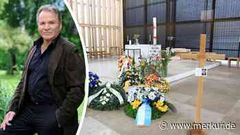 Tränen-Moment bei Fritz Weppers Trauerfeier: Plötzlich erklingt seine Stimme