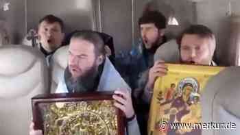 Irres Video: Putin schickt Priester in Überschwemmungsgebiete – um für Regen-Stopp zu beten