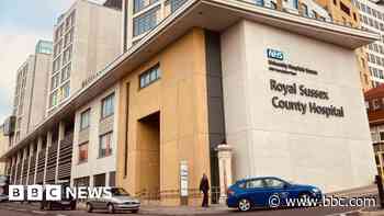 Gang culture at neurosurgery department, doctor alleges