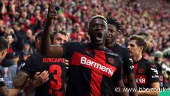 Leverkusen strike late to beat stubborn West Ham