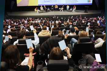 Hunderte Schüler wollen ihre Stimme nutzen