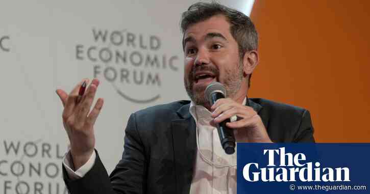 Climate target organisation faces staff revolt over carbon-offsetting plan