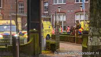 112-nieuws: medewerkers gevangenis naar ziekenhuis • jeugd gooit planten