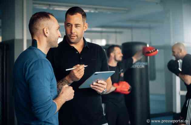 Schlagkräftige Strategien: Wie Falk Berberich Kampfsportschulen hilft, ihren Umsatz zu verdoppeln