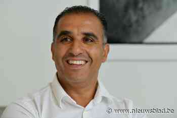 Karim Bachar (Vooruit) plaatst vraagtekens bij ‘heksenjacht’ op sociale huurders met appartement in buitenland