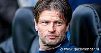 LIVE | De Graafschap begonnen aan duel met Telstar, Schenk weet eerste kans uit het doel te houden