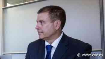 Calgary lawyer facing sexual assault, indecent act, harassment charges