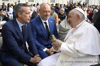 Niet alleen diens chocolade kan hij smaken: paus Franciscus vraagt onze topchocolatier Dominique Persoone op audiëntie