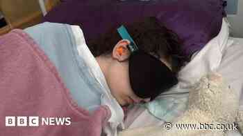 Family push for daughter's removal from hospital