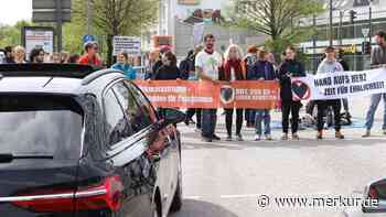 Letzte Generation startet Protestwoche: Verkehr in Hamburg lahmgelegt