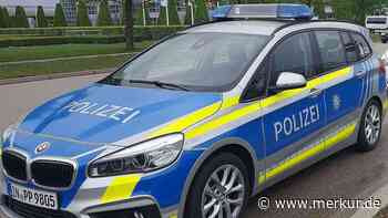 Zwei Unfälle beim Abbiegen: Der Sachschaden ist beträchtlich