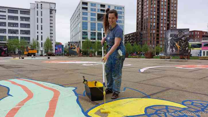 Gigantisch schilderwerk fleurt plein in Eindhoven op: 'De verf zit overal'