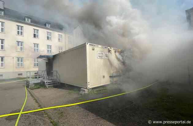 POL-PPTR: Brand in der Aufnahmeeinrichtung für Asylbegehrende (AFA) ind er Dasbachstraße - Gemeinsame Pressemittelung
