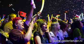 Joost klein windt vol Afas Live moeiteloos om zijn vinger