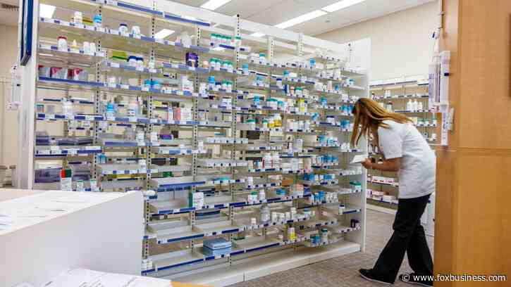 US drug shortages hit all-time high, pharmacists warn