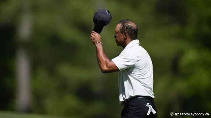 Woods shoots his worst round in a major with 82 at the Masters