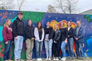 Abiturienten der Gesamtschule Büren verstärken Digitalpaten