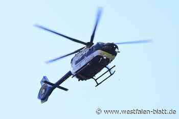 Polizeihubschrauber über Halle