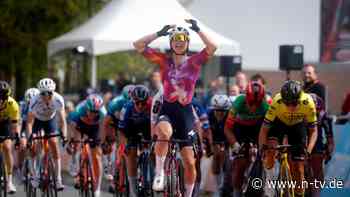 Falscher Jubel auf der Ziellinie: Kurioses Finish sorgt bei Rad-Klassiker für Tränen