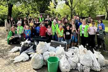 Vierde zwerfvuilactie in Nekkerspoel is groot succes: “Zeventig enthousiaste vrijwilligers vergroten liefde voor onze wijk”