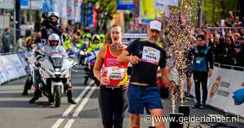 Britse Jemima werd laatste bij marathon in Rotterdam en wist niet wat haar overkwam: ‘Het was amazing’